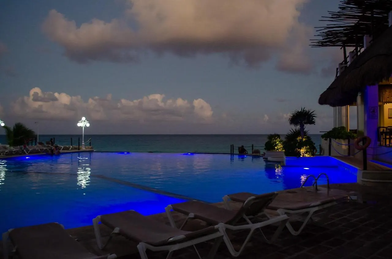 Apartment Cancun Plaza Sea View