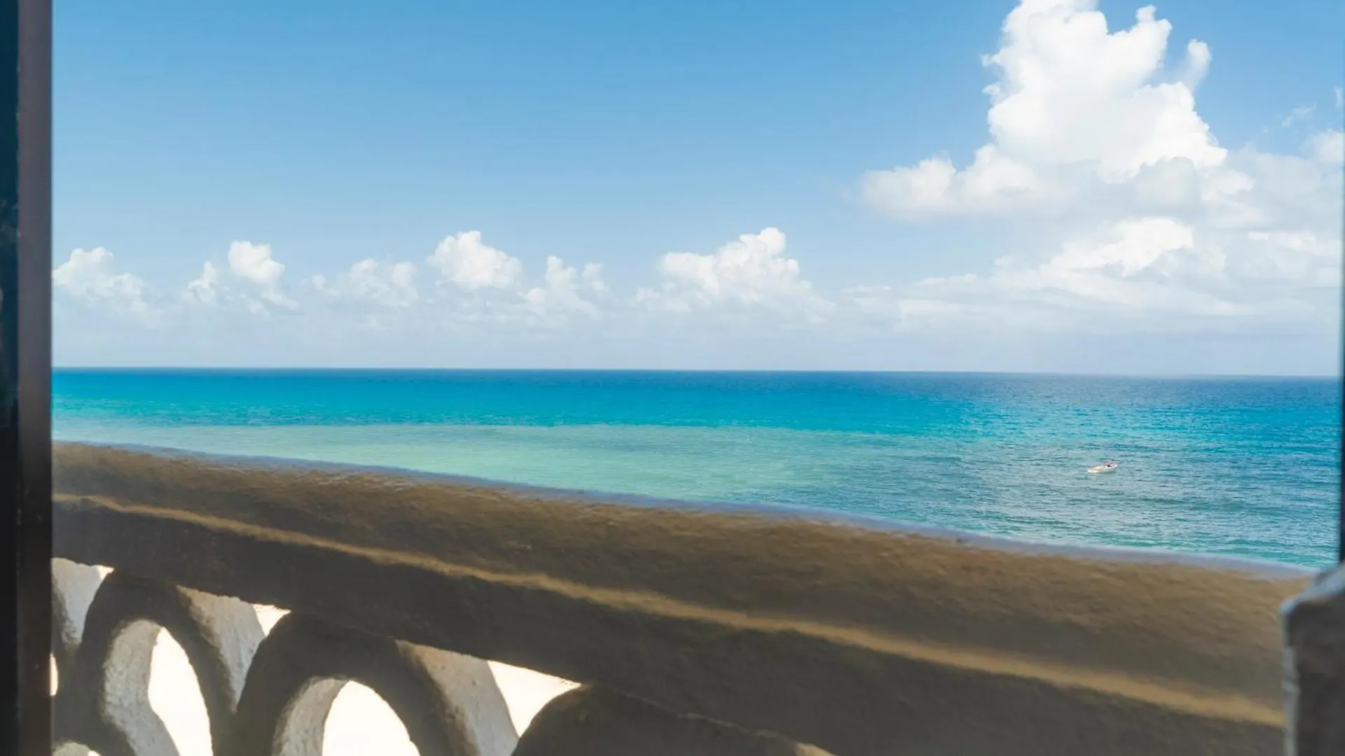Apartment Cancun Plaza Sea View