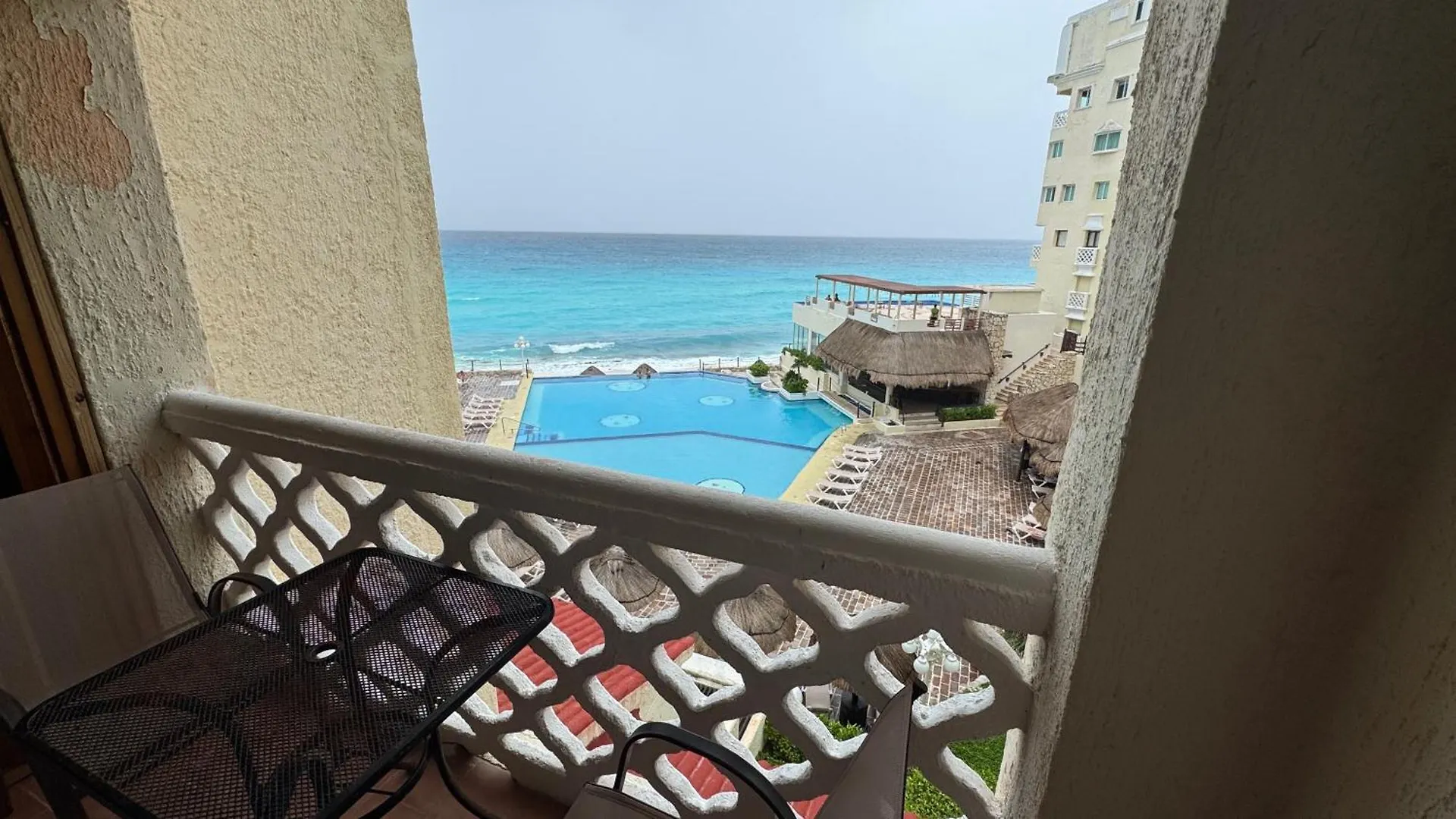 Cancun Plaza Sea View