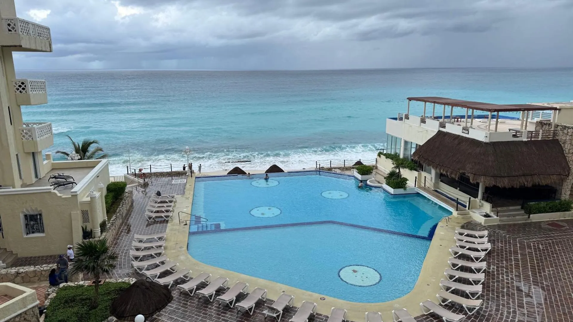 Cancun Plaza Sea View