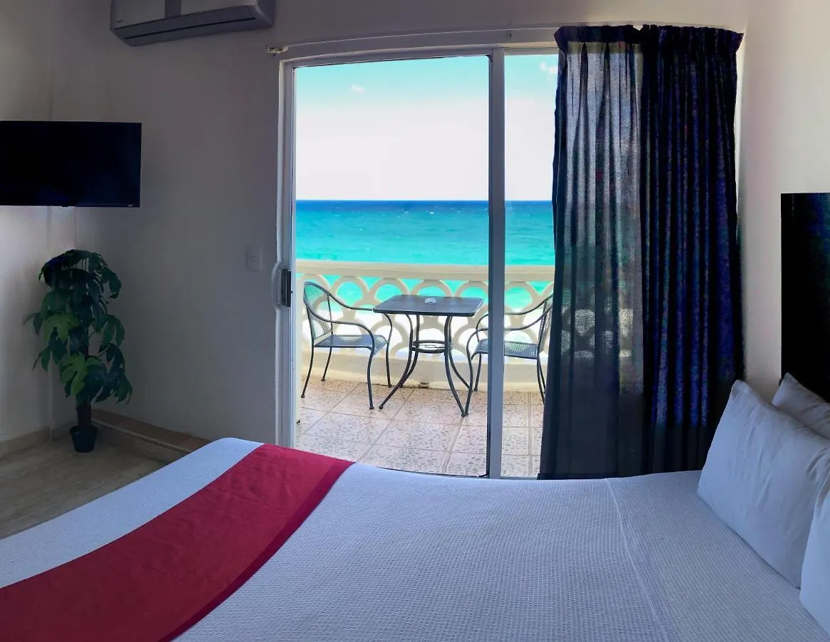 Cancun Plaza Sea View 0*,